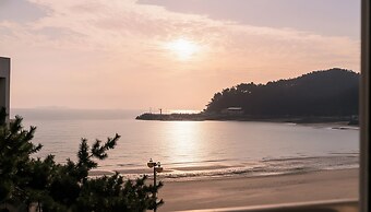 Taean Maumsokui Jip Pension