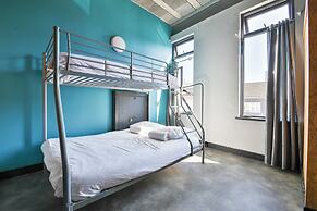 Studio 95 - Shared & Private Rooms