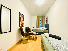 Sweet 3BR Apt in a Quiet Neighborhood