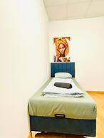 Sweet 3BR Apt in a Quiet Neighborhood