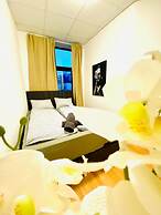 Sweet 3BR Apt in a Quiet Neighborhood