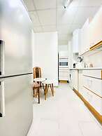 Sweet 3BR Apt in a Quiet Neighborhood