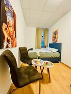 Sweet 3BR Apt in a Quiet Neighborhood