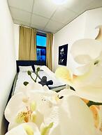 Sweet 3BR Apt in a Quiet Neighborhood