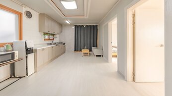 Namhae Bada Yanolja Pension