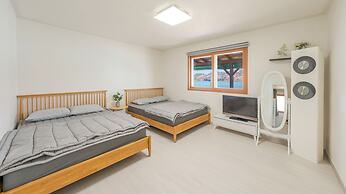 Namhae Bada Yanolja Pension