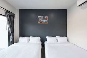 Hillside Premium Hotel