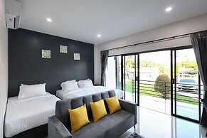 Hillside Premium Hotel