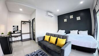 Hillside Premium Hotel