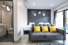 Hillside Premium Hotel