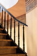 Bouquet Luxury Rooms