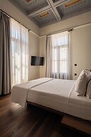 Bouquet Luxury Rooms