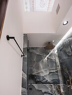 Bouquet Luxury Rooms