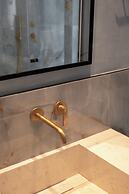 Bouquet Luxury Rooms