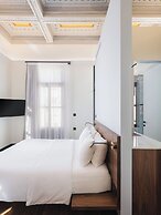 Bouquet Luxury Rooms