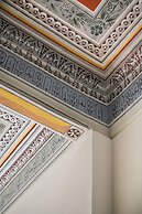 Bouquet Luxury Rooms