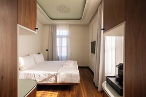 Bouquet Luxury Rooms