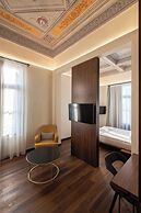 Bouquet Luxury Rooms