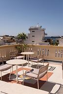 Bouquet Luxury Rooms