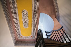 Bouquet Luxury Rooms