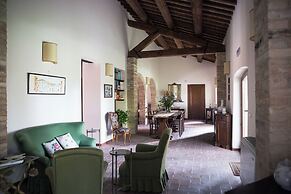 Borgo Sorbatti Country House