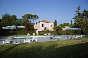 Borgo Sorbatti Country House