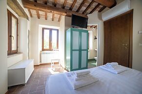 Borgo Sorbatti Country House