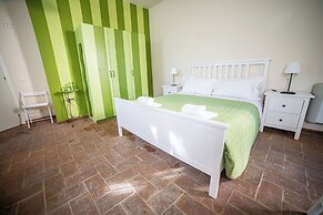 Borgo Sorbatti Country House