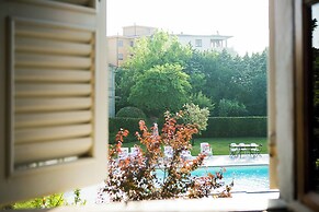 Borgo Sorbatti Country House