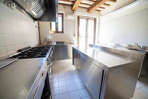 Borgo Sorbatti Country House
