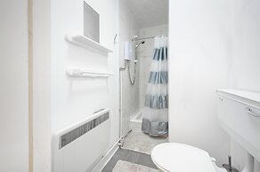 Highland Chalet Retreat With River Views