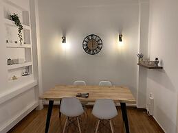 Aura Aura Apartment at Kolonaki