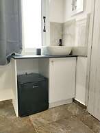 Athina Central Apartment