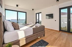 Luxury villas Paradise