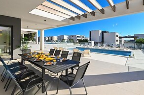 Luxury villas Paradise