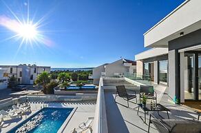 Luxury villas Paradise