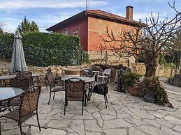 Casa Rural Bilbao Caserio Gondra