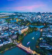 Lijiang Moon Hotel - Guilin