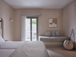 Salt Suites Paros
