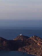 Salt Suites Paros