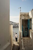 Salt Suites Paros