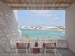 Salt Suites Paros
