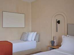 Salt Suites Paros