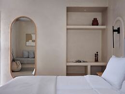 Salt Suites Paros