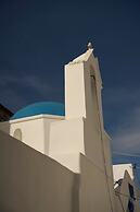 Salt Suites Paros