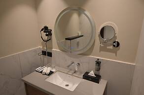 Clarks Safari Haridwar