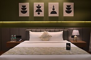 Clarks Safari Haridwar