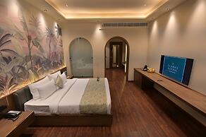 Clarks Safari Haridwar