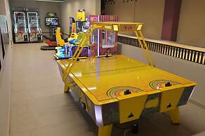 Clarks Safari Haridwar