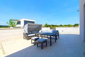 Elegant Villa With Private Pool in Bale